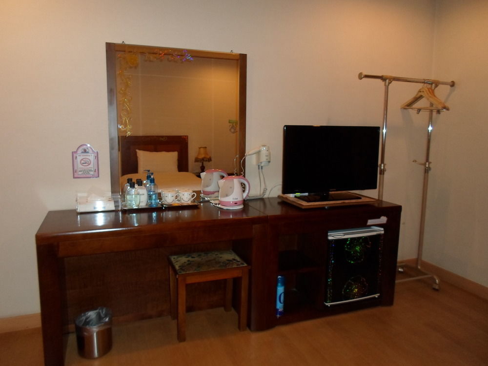 Jeju December Hotel Luaran gambar